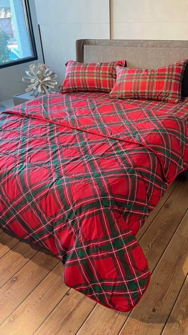 Trapunta Piumone invernale TARTAN ROSSO in microfibra made in Italy